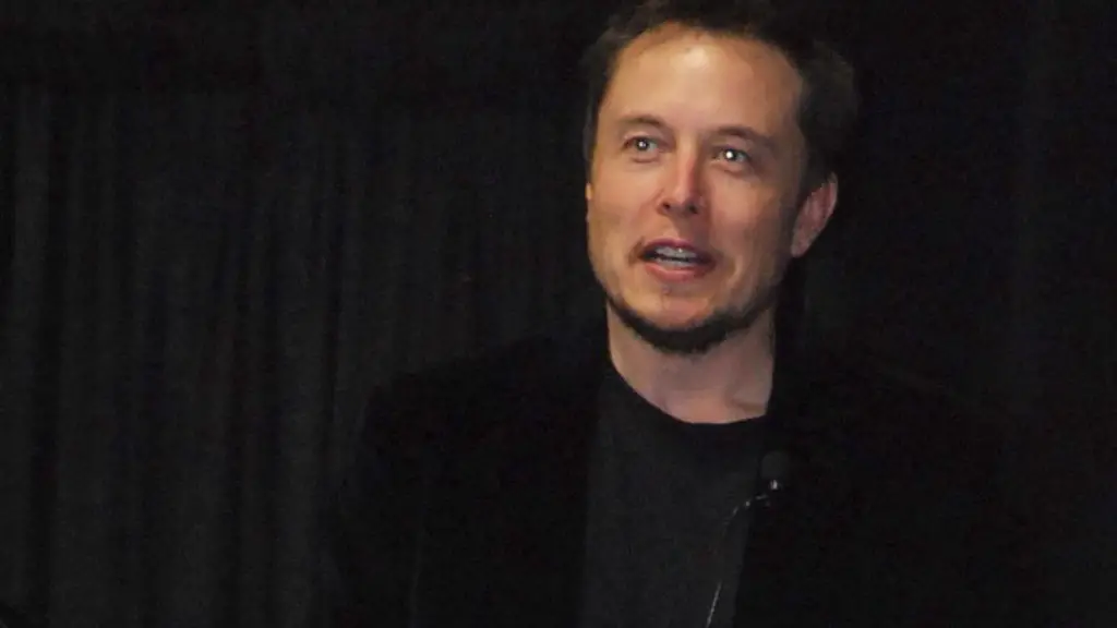 What did elon musk do in 2021?